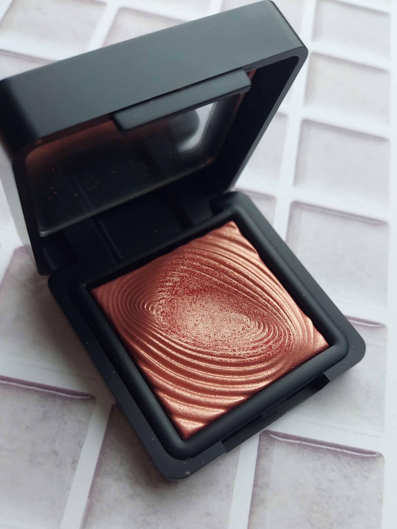 ウォーターアイシャドウ 219 Flamingo Pink/KIKO/単色アイシャドウを使ったクチコミ（1枚目）