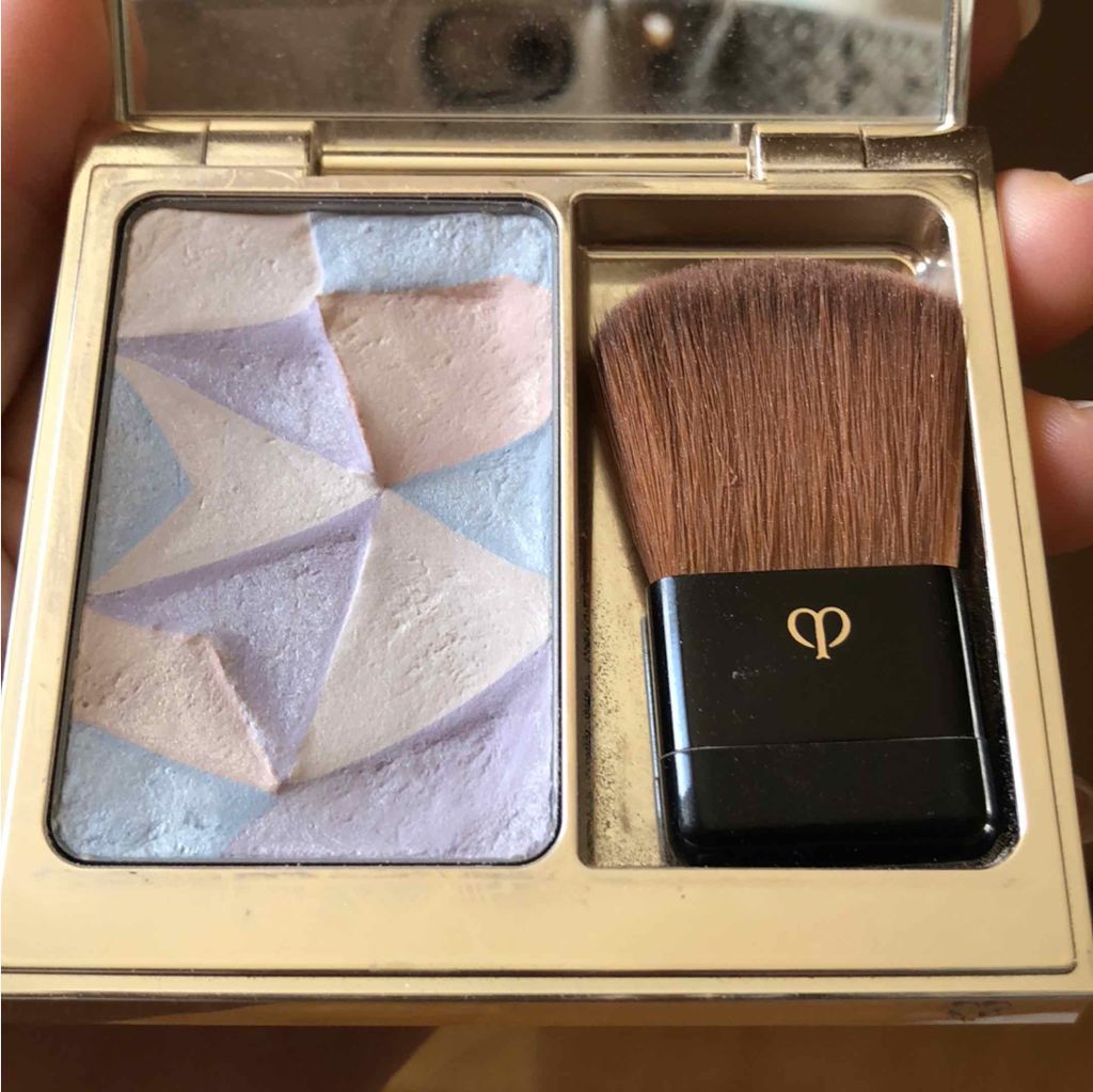 クレ・ド・ポー ボーテ レオスールデクラ/クレ・ド・ポー ボーテ/パウダーハイライトを使ったクチコミ(2枚目)