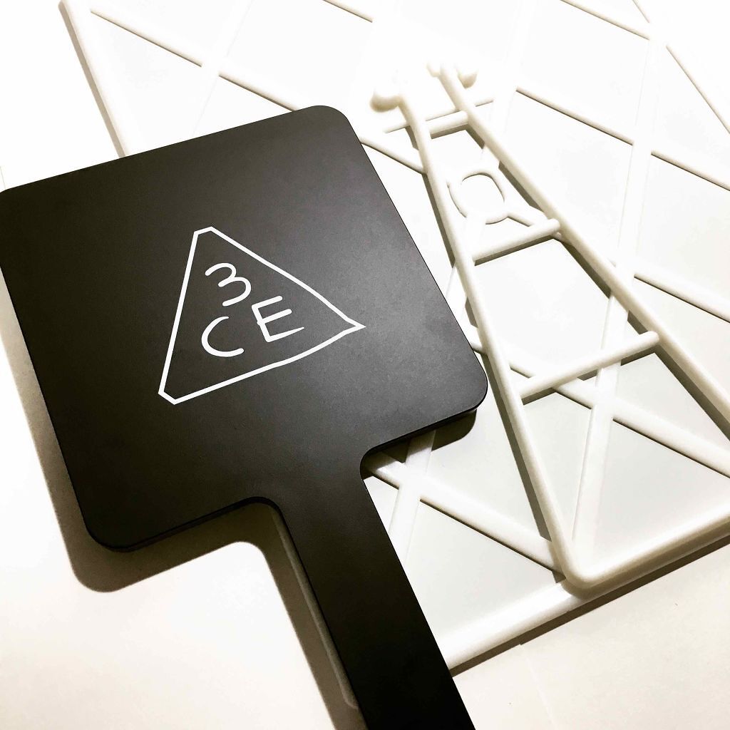 3CE スクエア ミニ ハンドミラー/3CE/その他化粧小物を使ったクチコミ(3枚目)