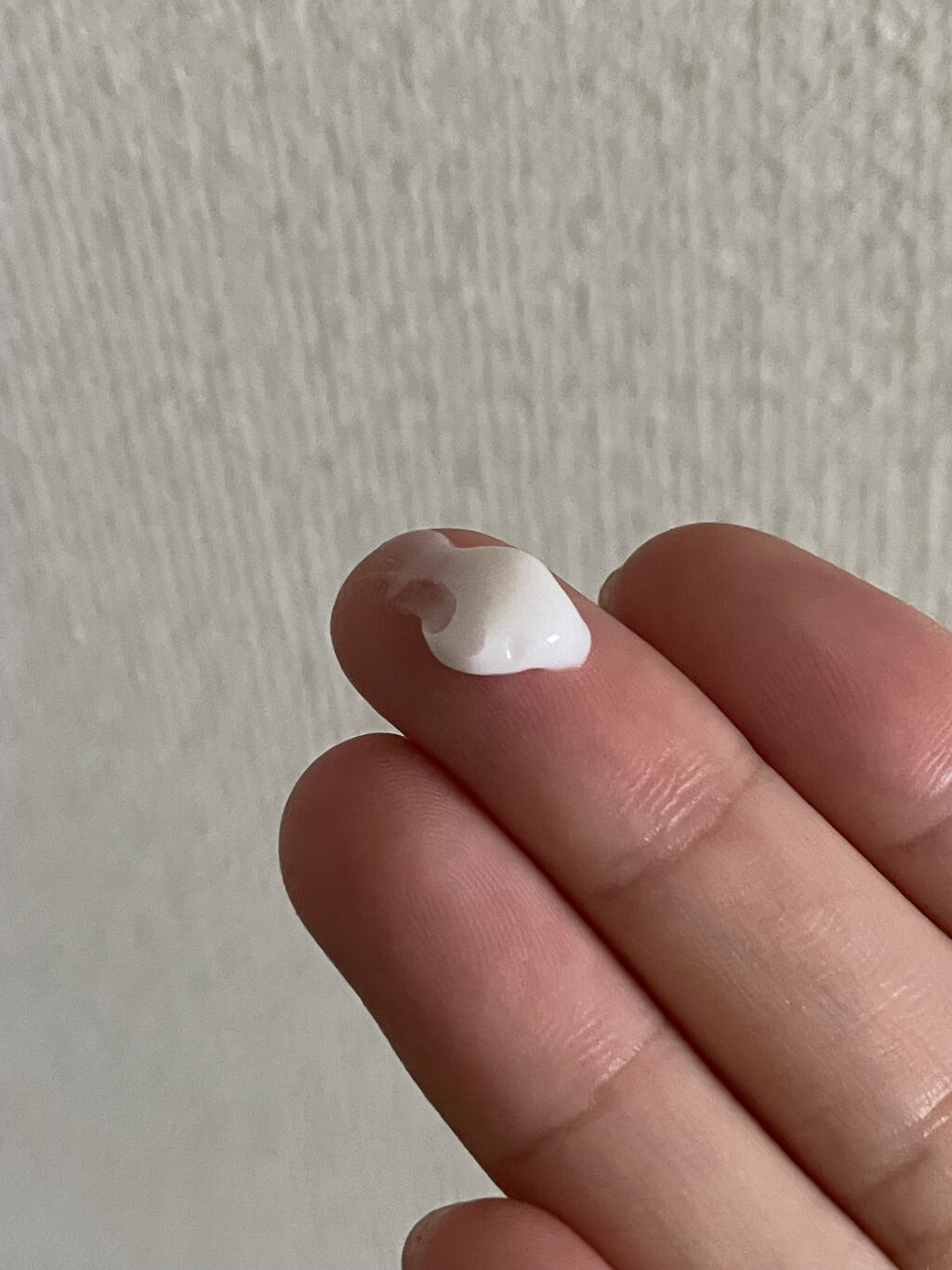 ファイブハーブス リペアリングヘアミルクセラム/L'OCCITANE/ヘアミルクを使ったクチコミ（2枚目）