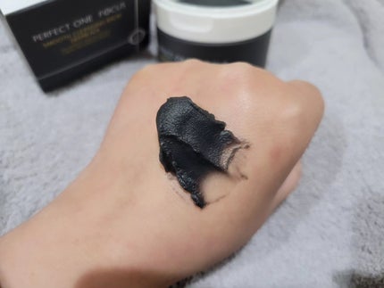 パーフェクトワンフォーカス スムースクレンジングバーム ディープブラック/PERFECT ONE FOCUS/クレンジングバームを使ったクチコミ(3枚目)