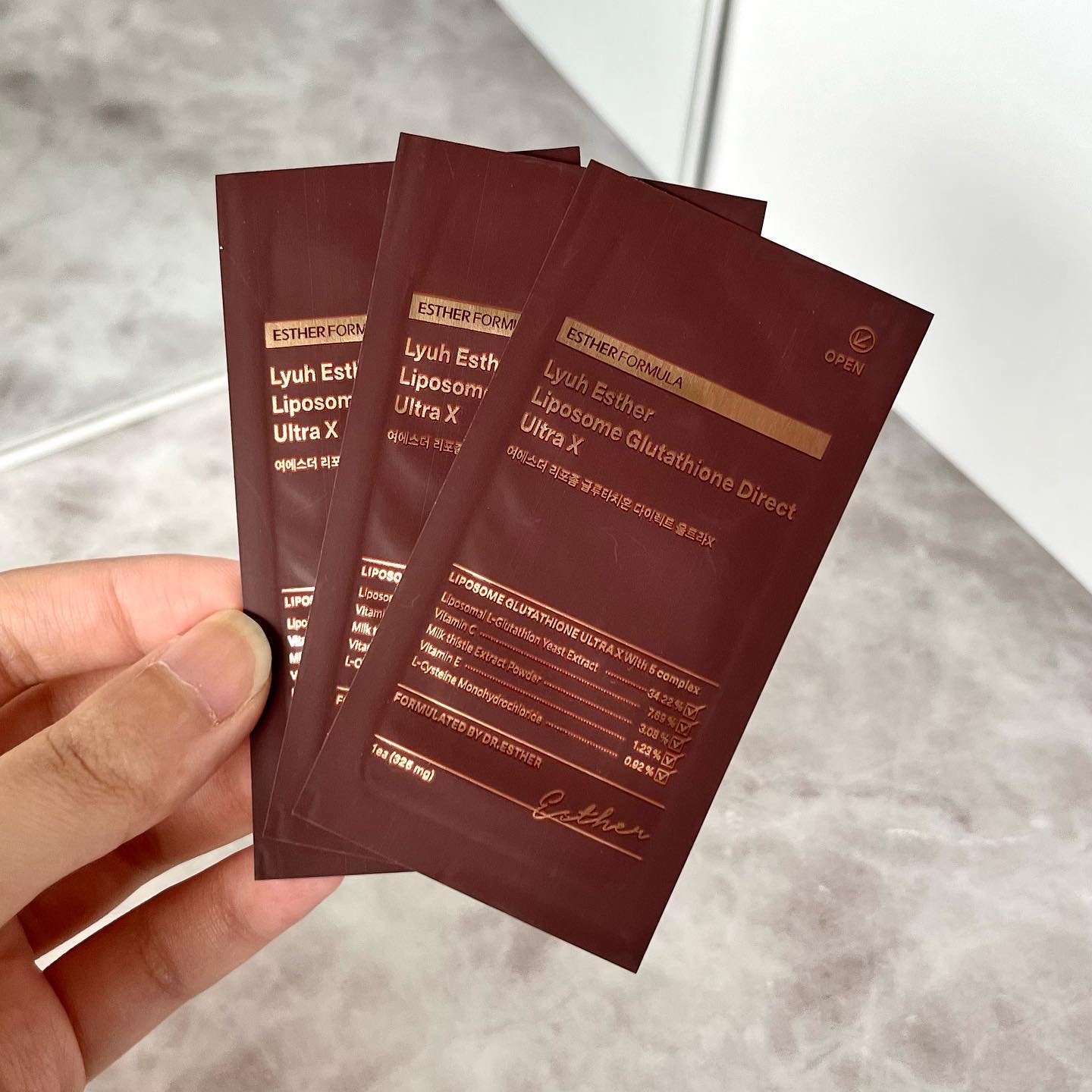 ヨエスターGLTダイレクトウルトラX/ESTHER FORMULA/美容サプリメントを使ったクチコミ（2枚目）