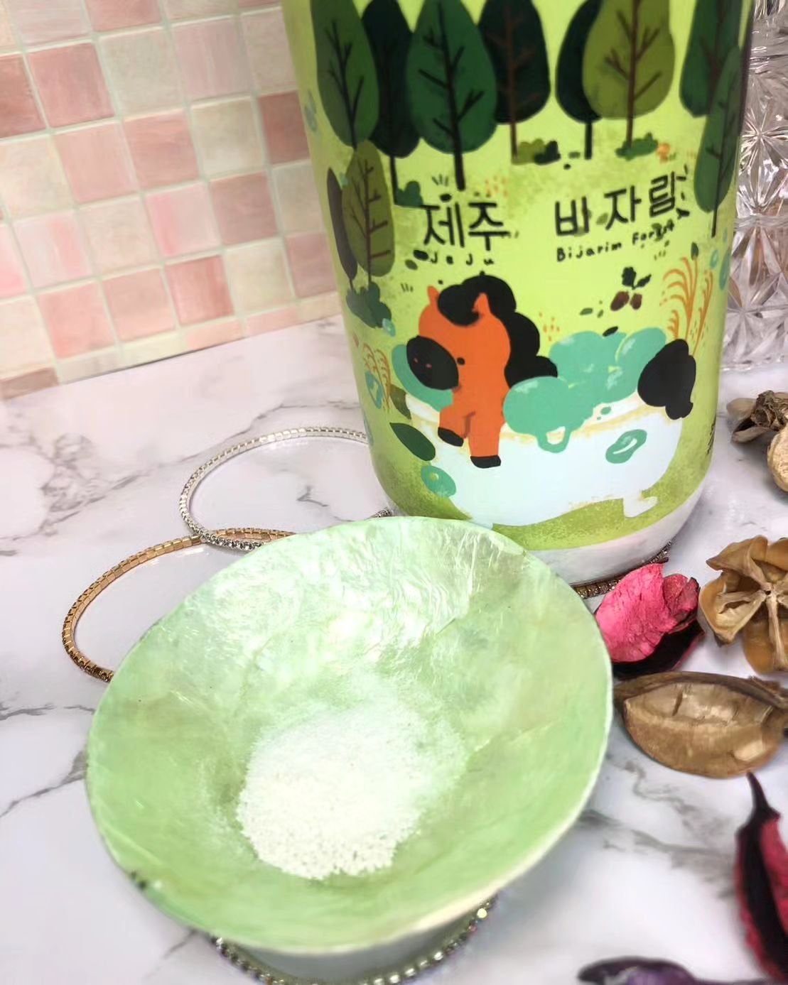 JEJUフォールチェジュビシャ林フォレストバスパウダー/ウ・カンパニー/保湿系入浴剤を使ったクチコミ(2枚目)