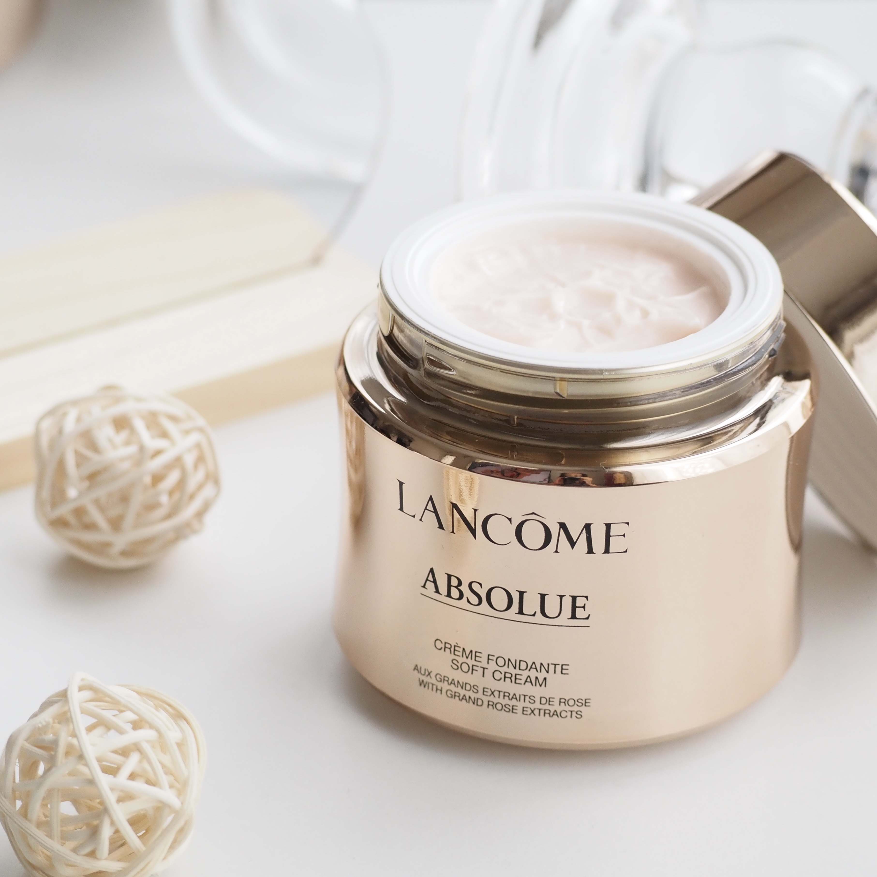 アプソリュ ソフトクリーム 60ml/LANCOME/フェイスクリームを使ったクチコミ（1枚目）