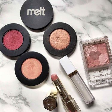 Eyeshadow Palette Stack/Melt Cosmetics/パウダーアイシャドウを使ったクチコミ（3枚目）