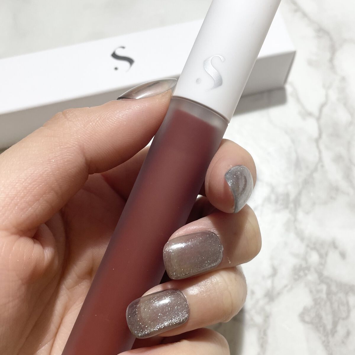 オールタイム ムード ベルベットティント/saat insight/リップティントを使ったクチコミ（2枚目）