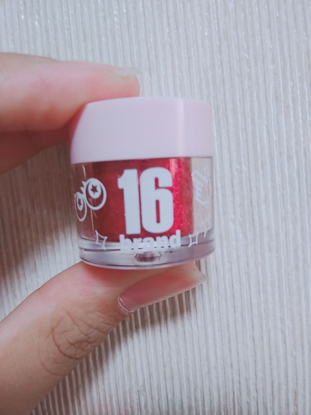 16CANDY ROCK PEAEL POWDER/16BRAND/単色アイシャドウを使ったクチコミ(2枚目)