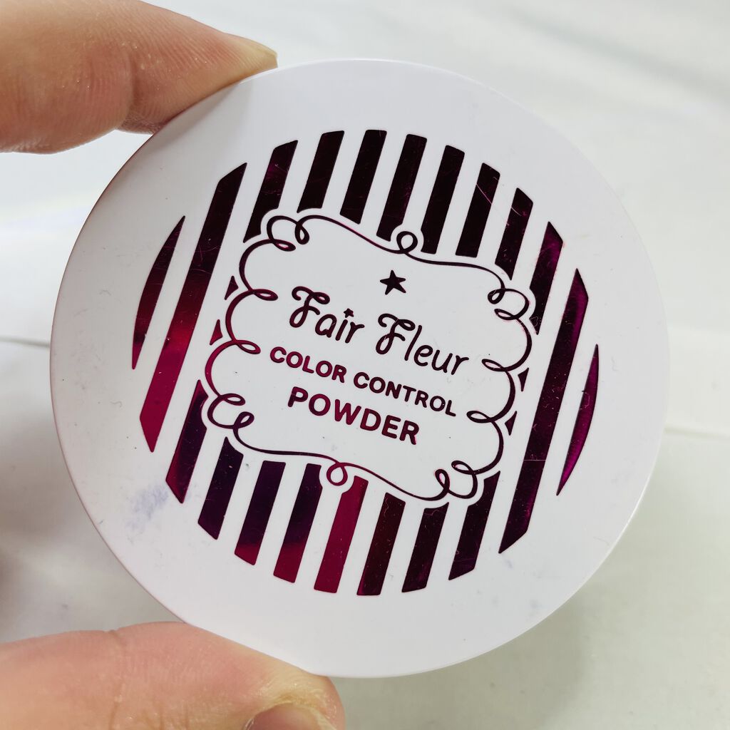 フェアフルール カラーコントロールパウダー/フェアフルール/ルースパウダーを使ったクチコミ（1枚目）