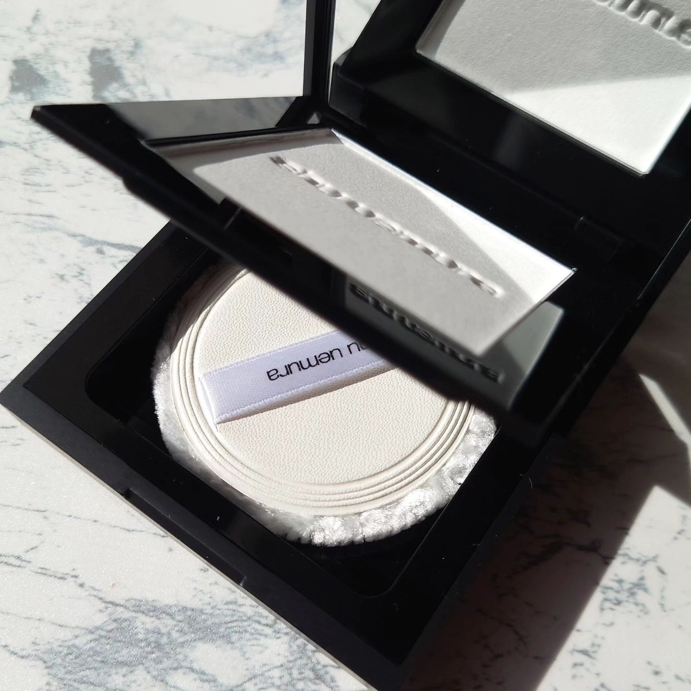 アンリミテッド washi ヴェール セッティング パウダー/shu uemura/プレストパウダーを使ったクチコミ(4枚目)