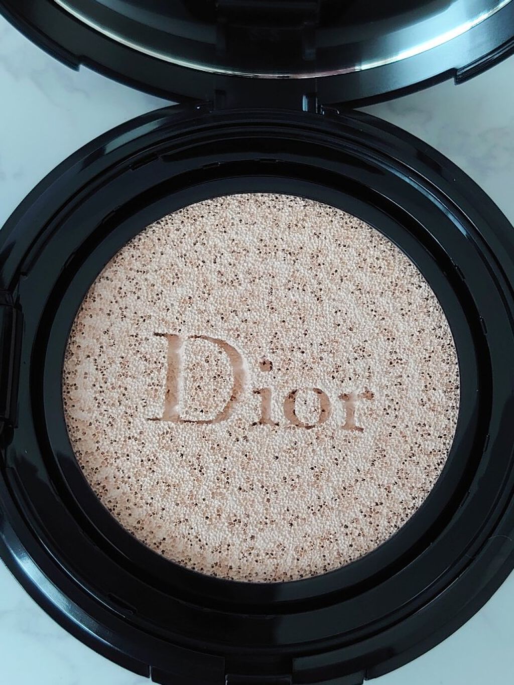 【旧】ディオールスキン フォーエヴァー クッション/Dior/クッションファンデーションを使ったクチコミ（3枚目）