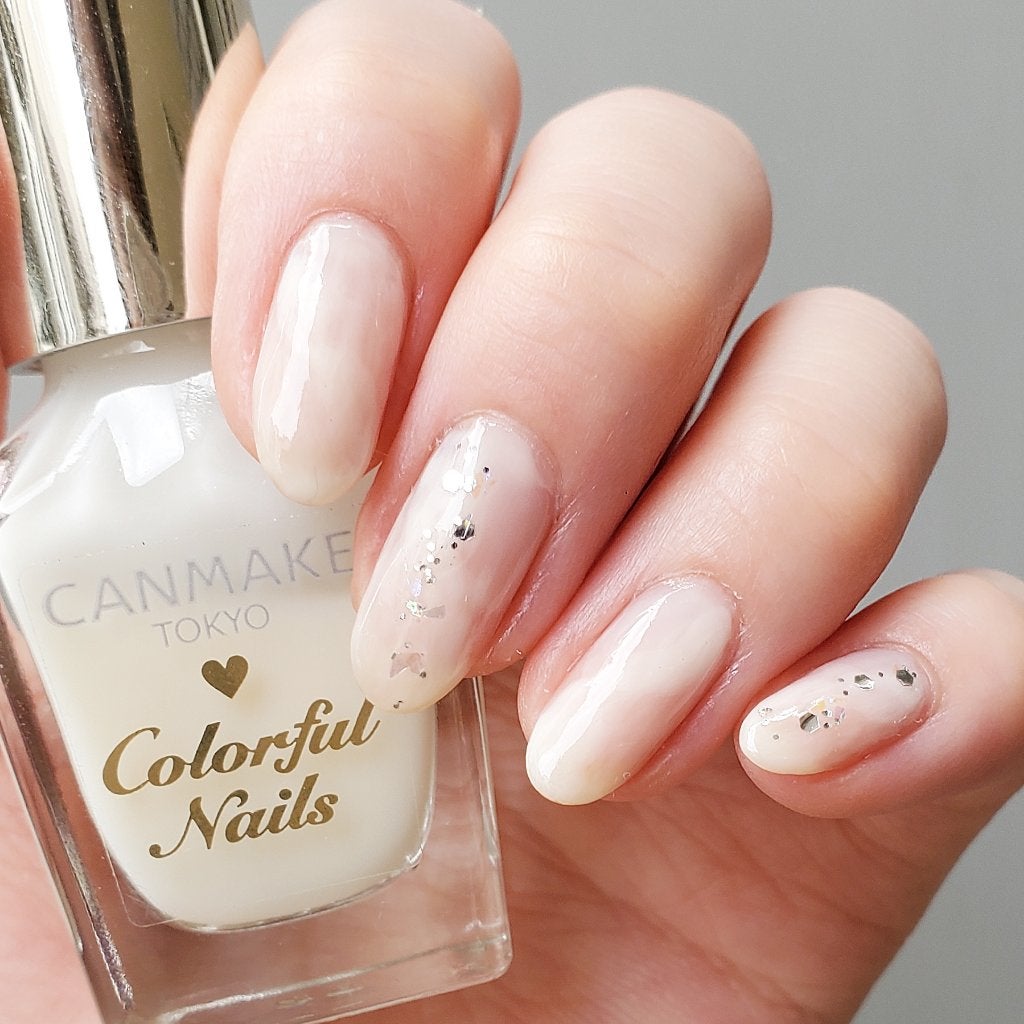 カラフルネイルズ/キャンメイク/マニキュアを使ったクチコミ(5枚目)