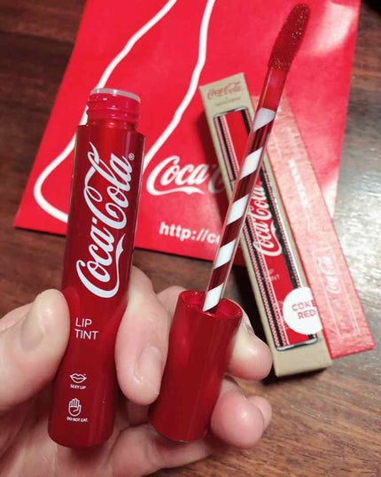 コカコーラ リップティント/THE FACE SHOP/リップティントを使ったクチコミ(2枚目)