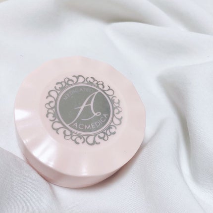 アクメディカ 薬用 フェイスパウダー クリア/ナリスアップ/パウダーファンデーションを使ったクチコミ(1枚目)