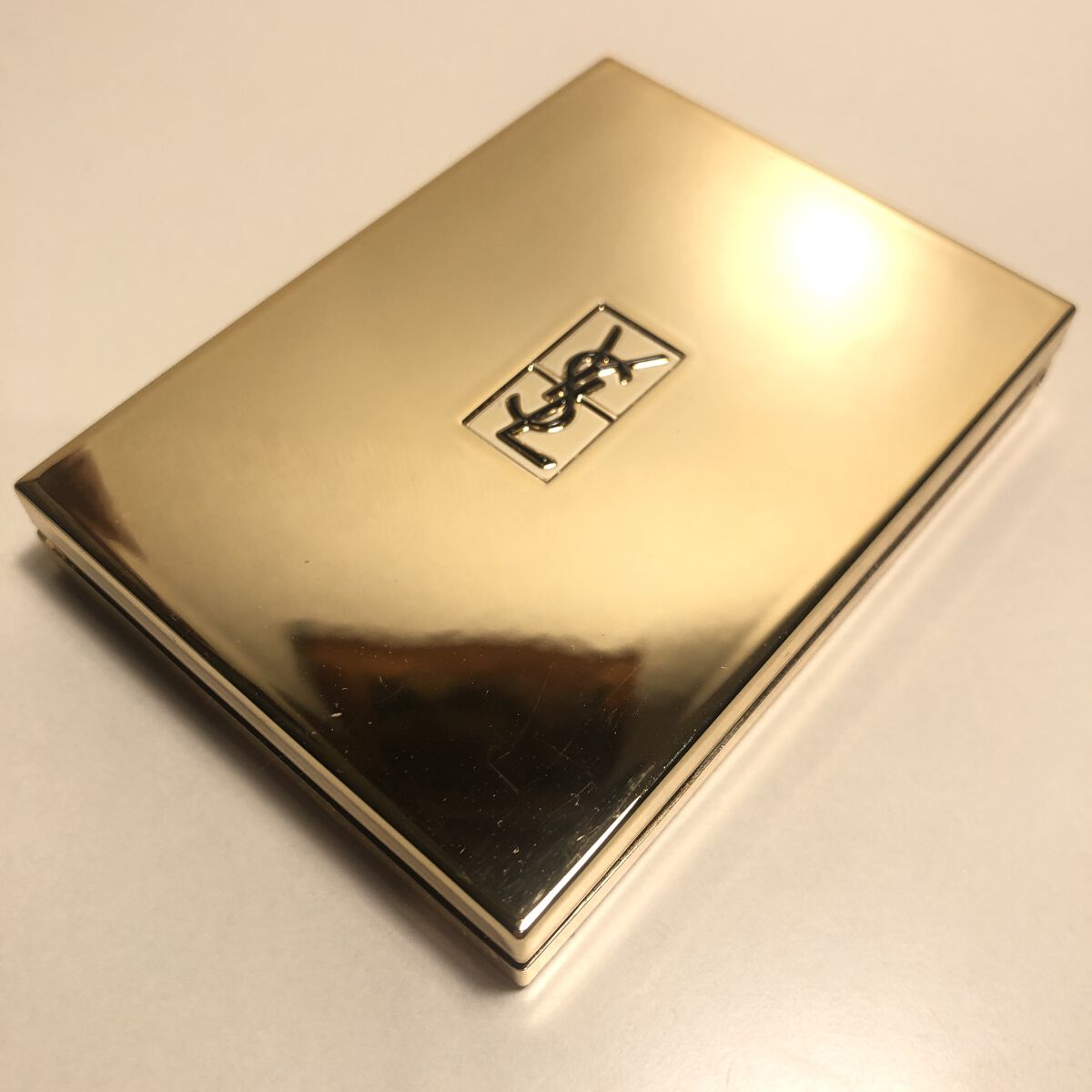 ハイライタークチュール 1 オーパール（エクストラシマ―） /YVES SAINT LAURENT BEAUTE/パウダーハイライトを使ったクチコミ（1枚目）