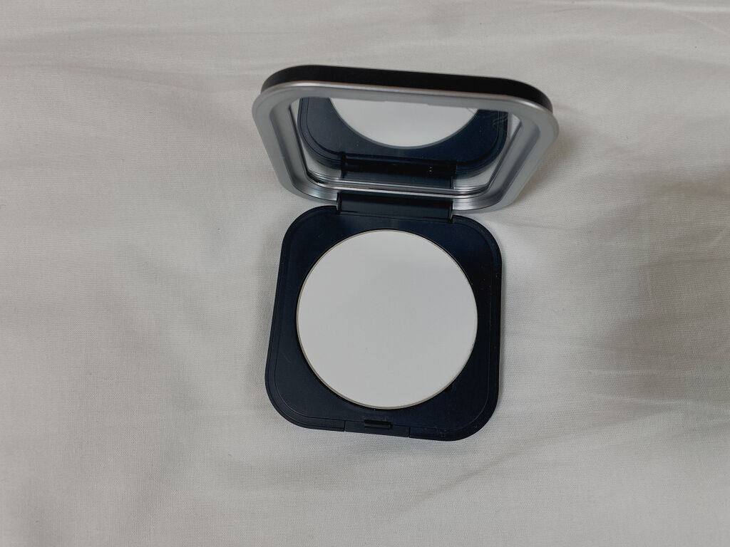 ウルトラHDプレストパウダー/MAKE UP FOR EVER/プレストパウダーを使ったクチコミ（2枚目）