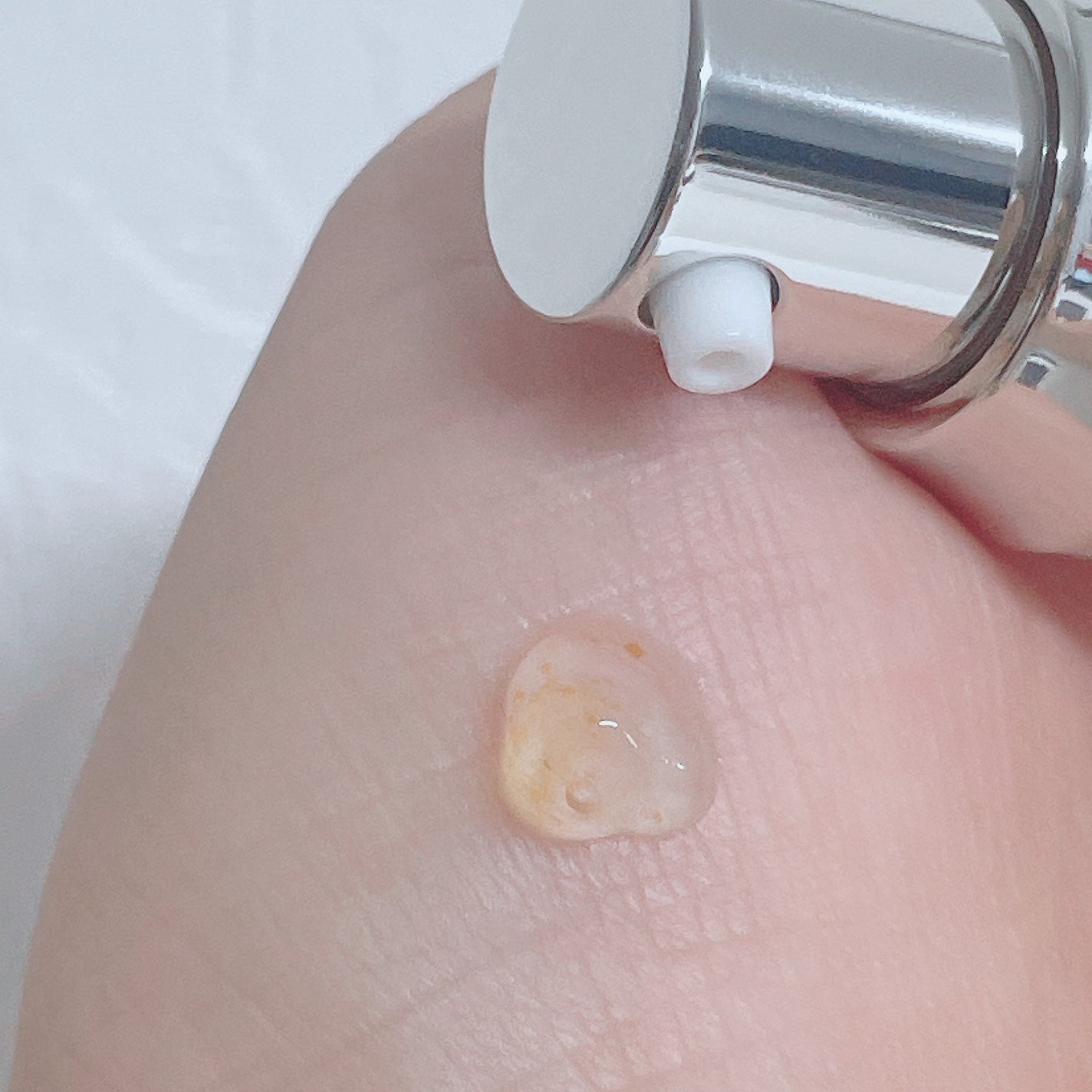 アスタリライズV3エッセンス/アトレージュ AD+/美容液を使ったクチコミ(4枚目)