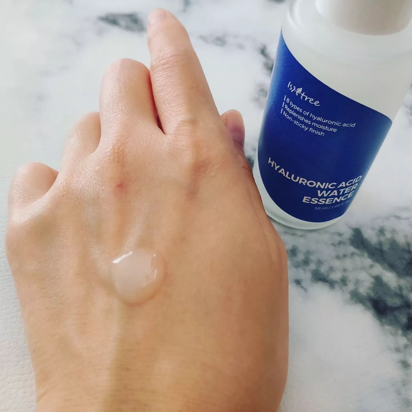 ヒアルロン酸 ウォーターエッセンス/Isntree/美容液を使ったクチコミ（3枚目）
