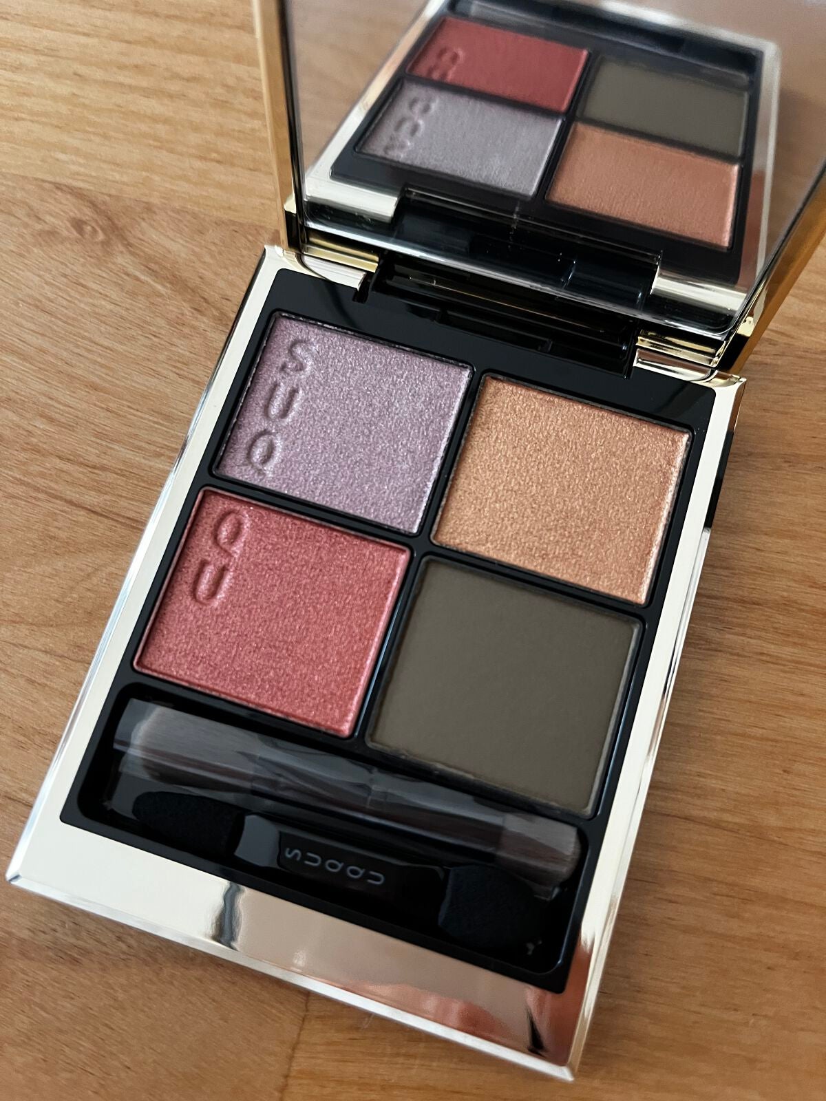 シグニチャー カラー アイズ/SUQQU/アイシャドウパレットを使ったクチコミ(2枚目)