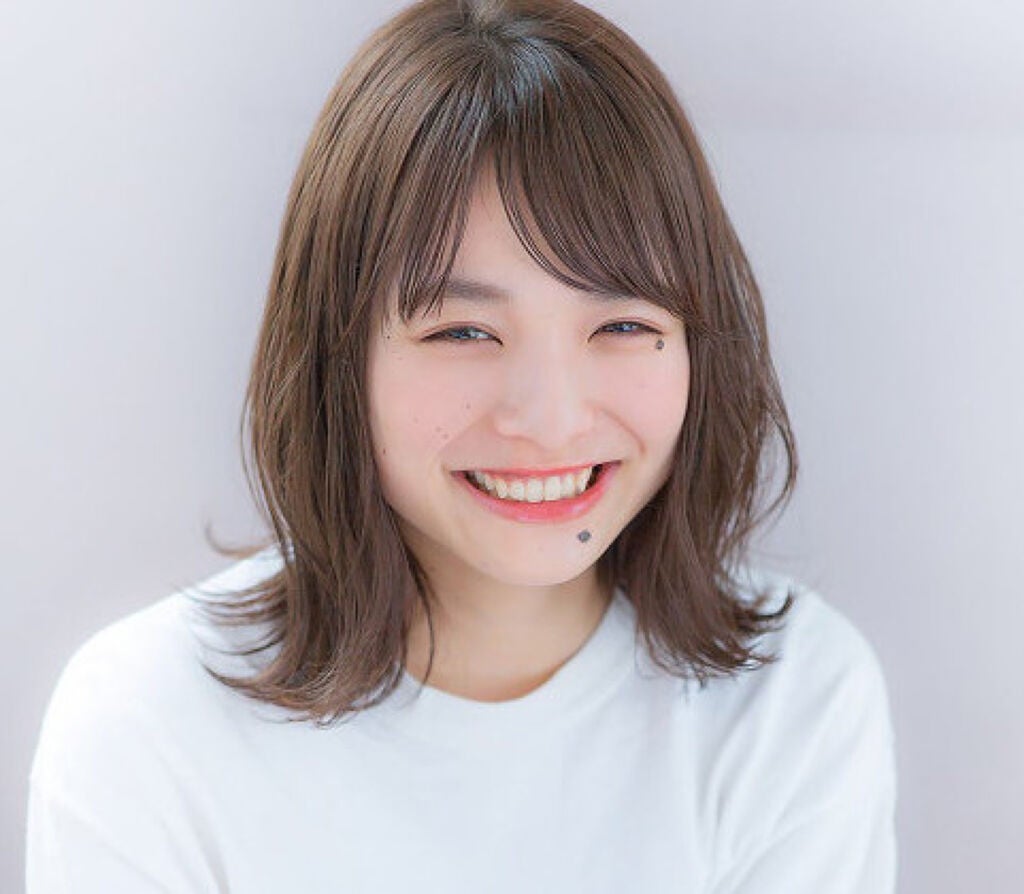 【童顔メイクのやり方】老ける・ケバくなるお悩み解消のコツ3つ&ALLプチプラで作るおすすめメイク方法を解説!のサムネイル