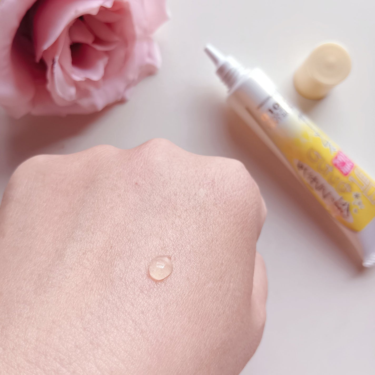 金のプラセンタもっちり白肌濃シワトール/ホワイトラベル/アイケア・アイクリームを使ったクチコミ(4枚目)