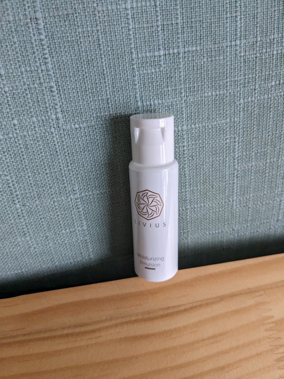 ましろ on LIPS 「お試しにとLIVIUSのトラベルキットを購入しましたLIVIU..」(5枚目)