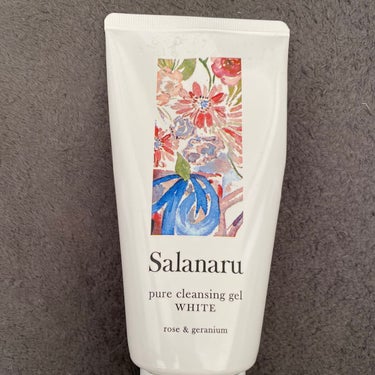 #プレゼントキャンペーン_サラナル
#サラナル　#Salanaru

パラベン、鉱物油、合成香料
合成着色料フリー
お肌に優しい成分

クレンジング力が落ちてしまうので
使用の際は必ず乾いた手で。

3