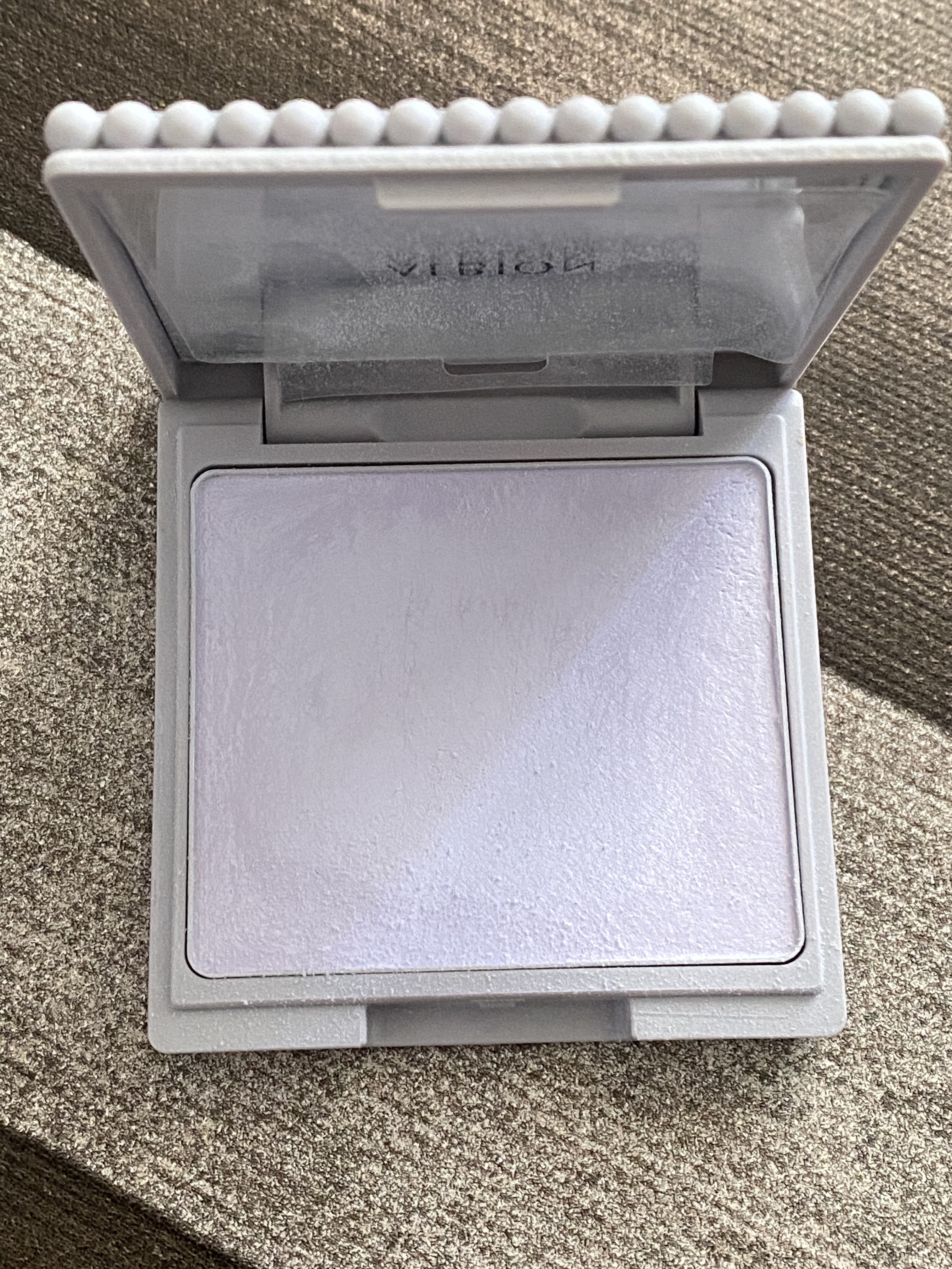 アルビオン スタジオ  オパルセント オーラ/ALBION/プレストパウダーを使ったクチコミ（1枚目）