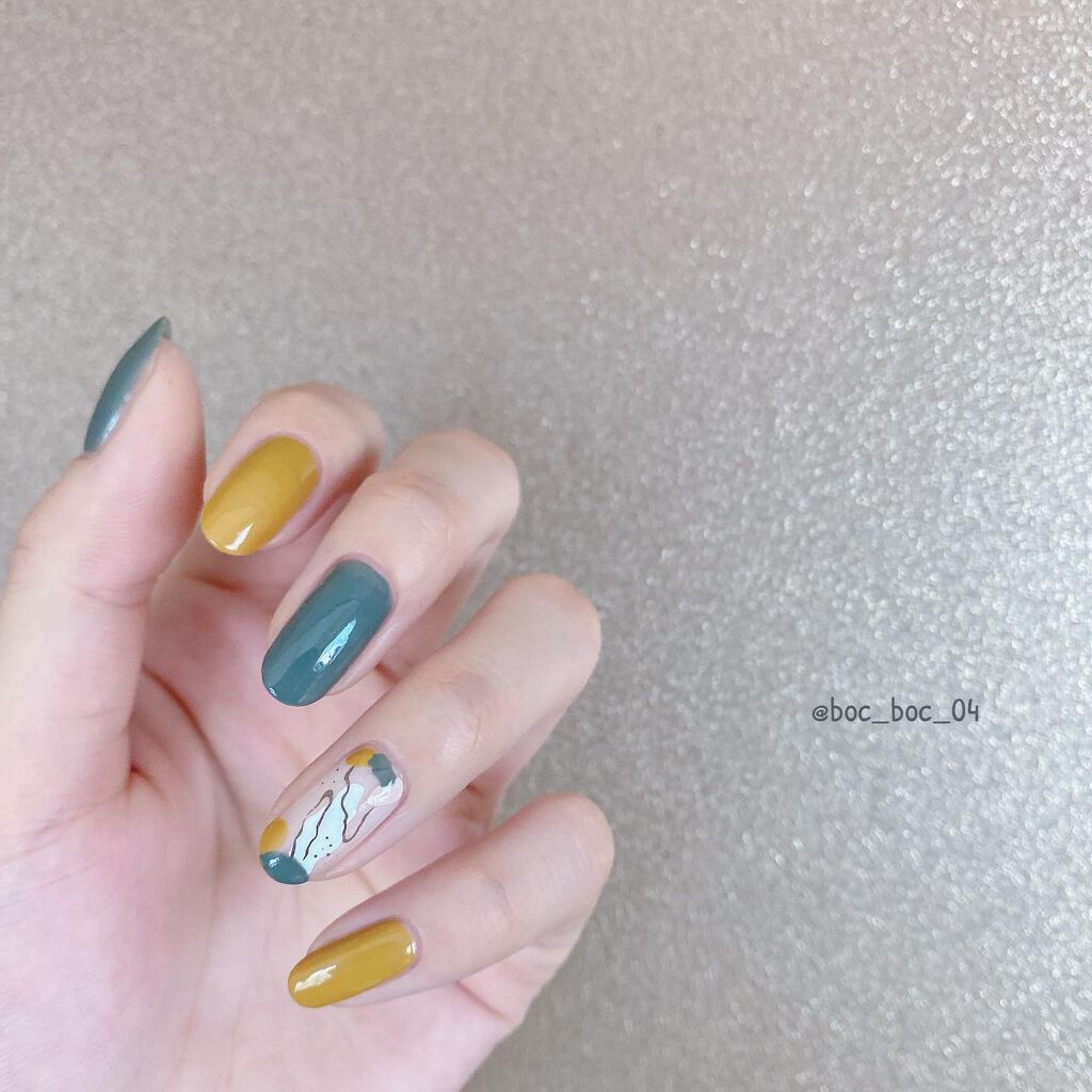 カラフルネイルズ/キャンメイク/マニキュアを使ったクチコミ（3枚目）