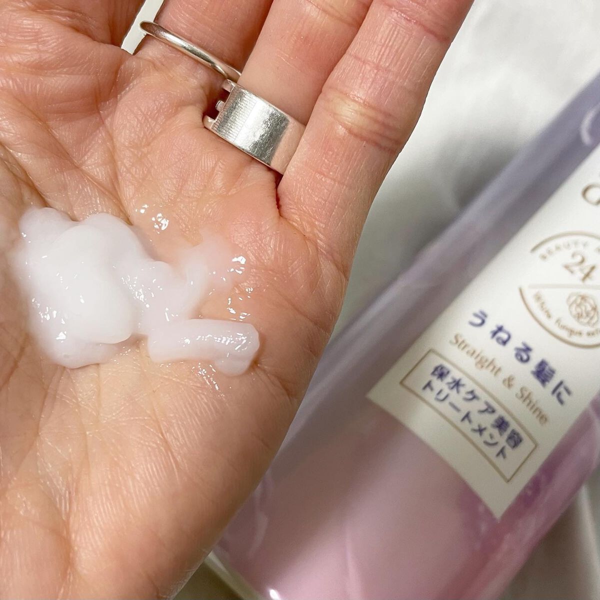 バスグロウ ストレート&シャイン シャンプー/トリートメント/LUX/市販シャンプーを使ったクチコミ(4枚目)