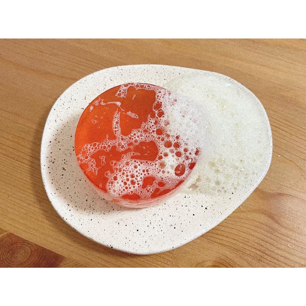 オイルインソープ/Lala Vie/洗顔石鹸を使ったクチコミ（2枚目）