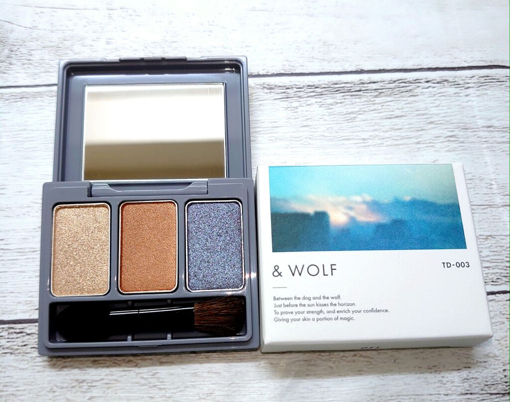 スリーサムデザイニングアイカラー/& WOLF/アイシャドウパレットを使ったクチコミ（2枚目）