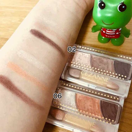 トーンアップアイシャドウ/CEZANNE/アイシャドウパレットを使ったクチコミ(2枚目)