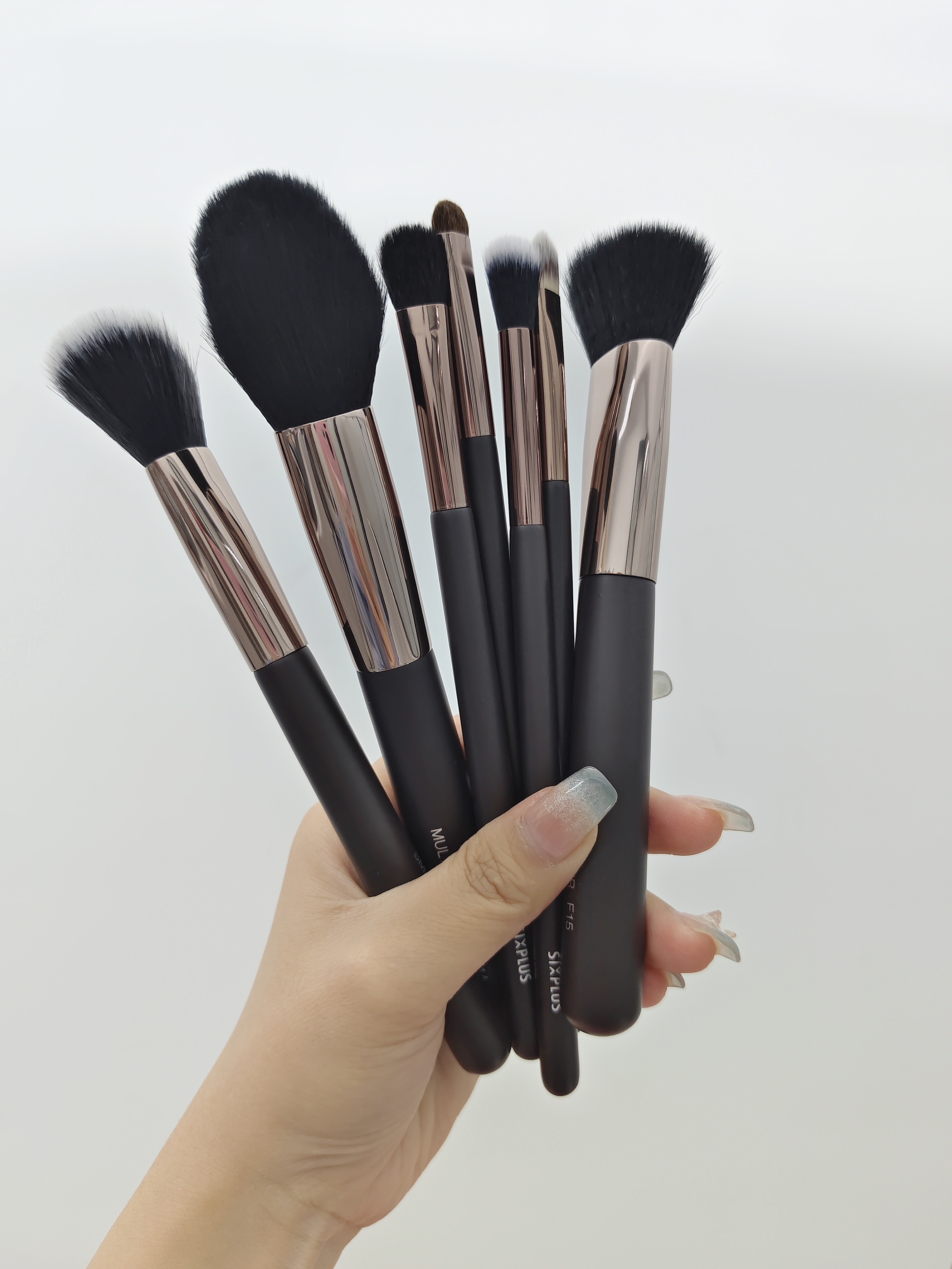 15本メイクブラシセット/SIXPLUS/メイクブラシを使ったクチコミ（1枚目）