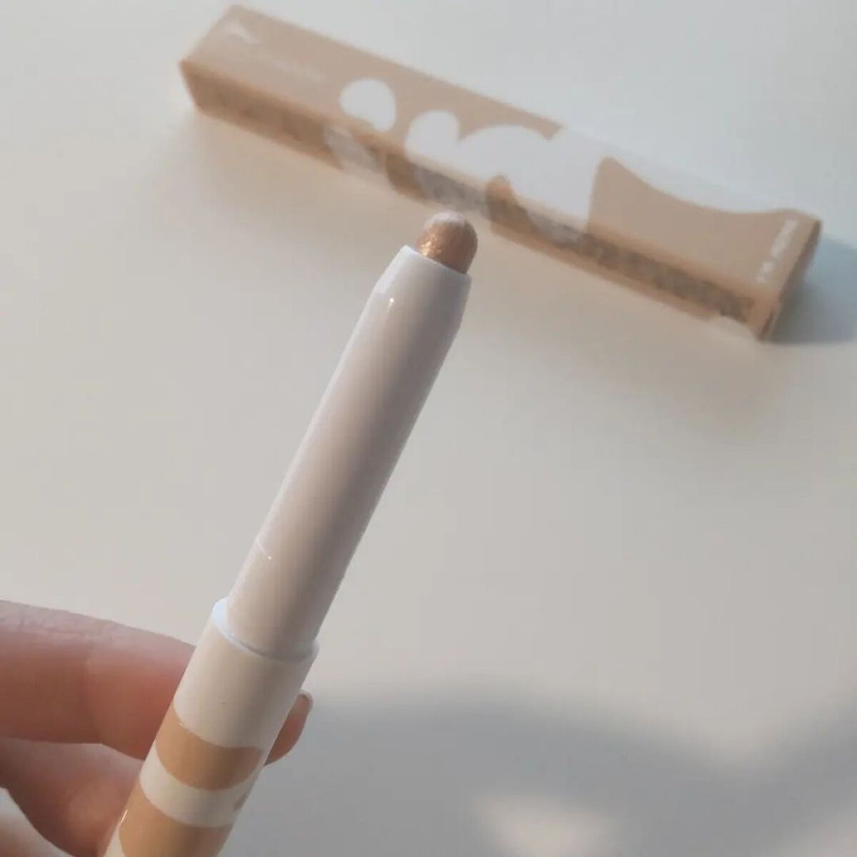 アイムスティックシャドウシマー/i’m meme/スティックアイシャドウを使ったクチコミ（3枚目）