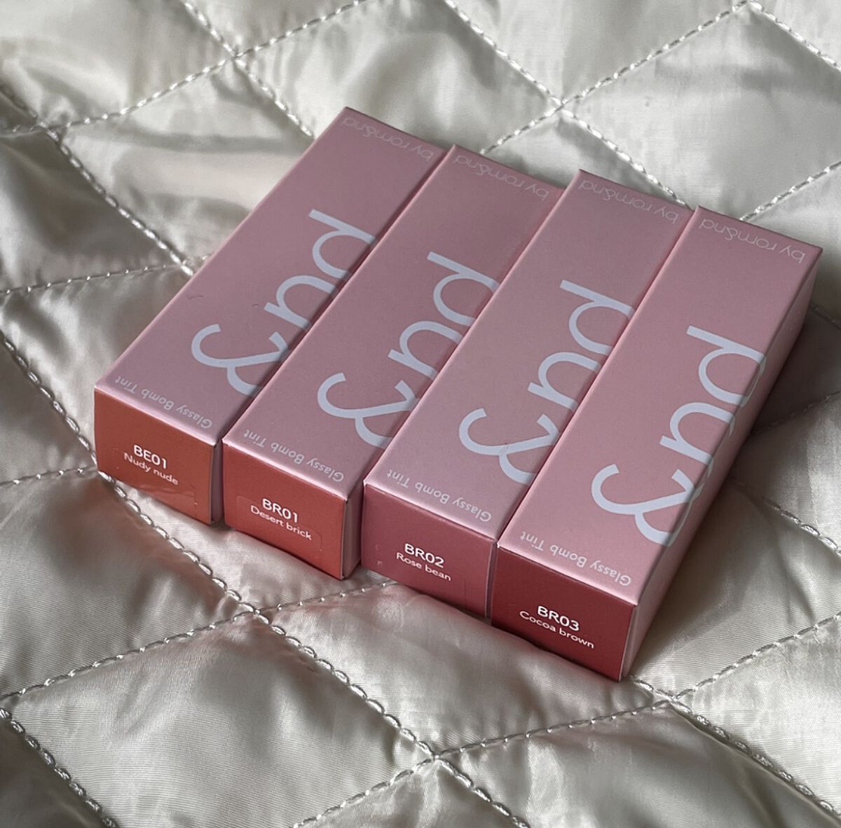 アンドバイロムアンド　グラッシーボムティント/&nd by rom&nd/リップティントを使ったクチコミ（1枚目）