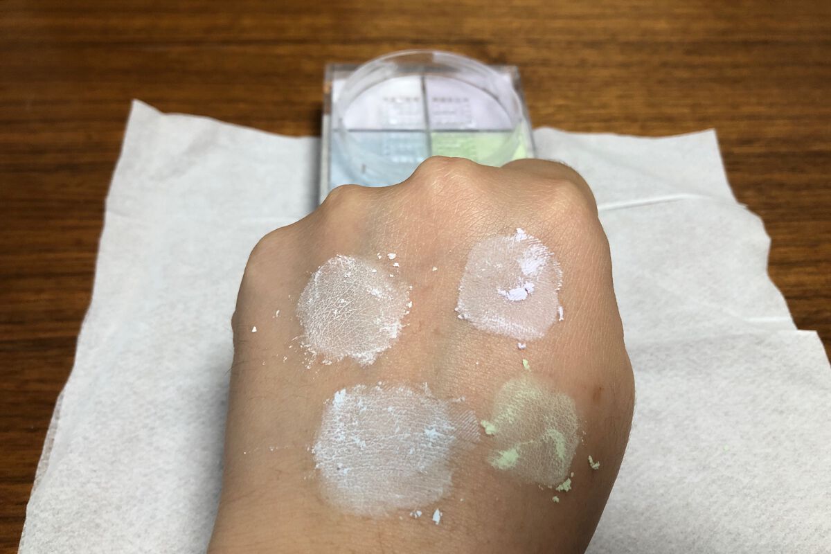 プリズム・リーブル/GIVENCHY/ルースパウダーを使ったクチコミ(4枚目)