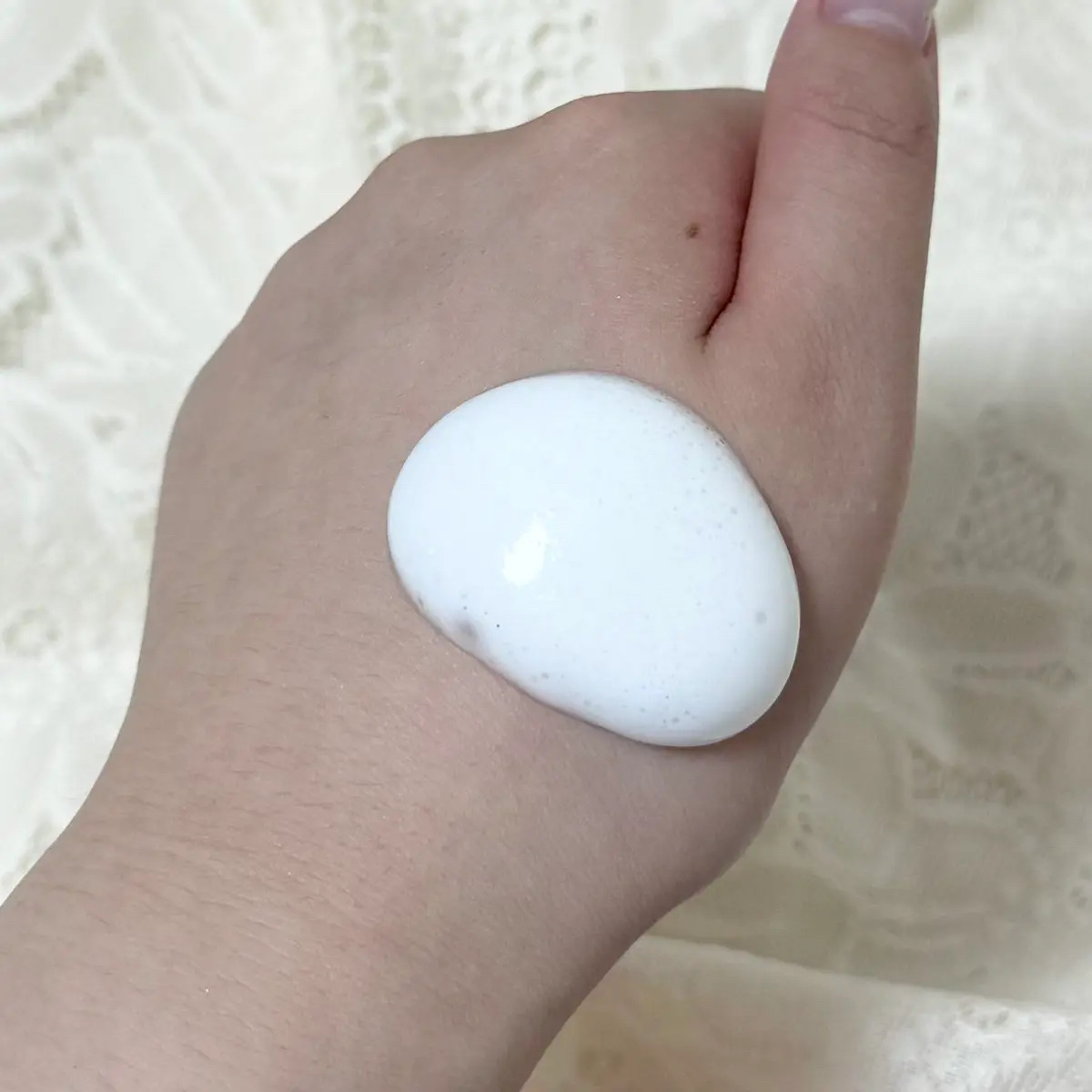 吸着泡パック化粧液 Ｍ(しっとり)/MoccHi SKIN/化粧水を使ったクチコミ（3枚目）