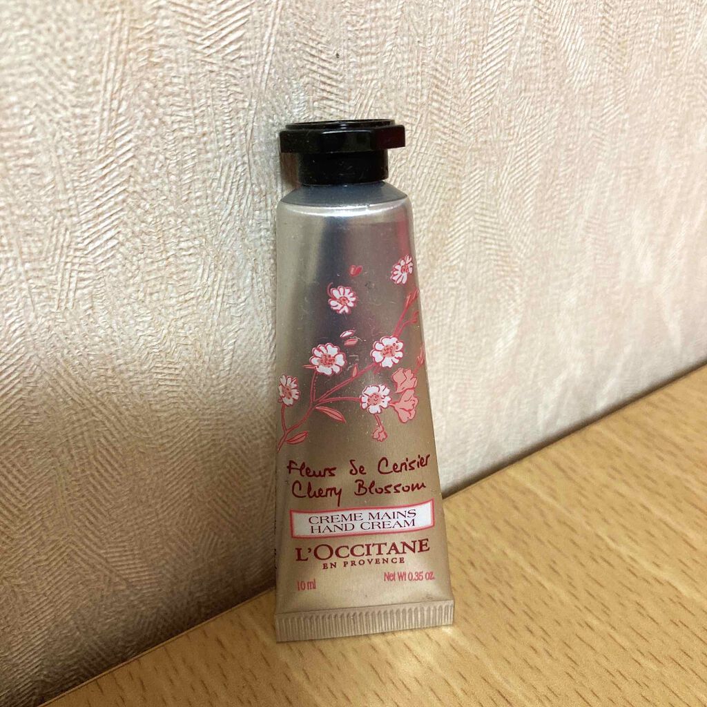チェリーブロッサム ソフトハンドクリーム/L'OCCITANE/ハンドクリームを使ったクチコミ(1枚目)