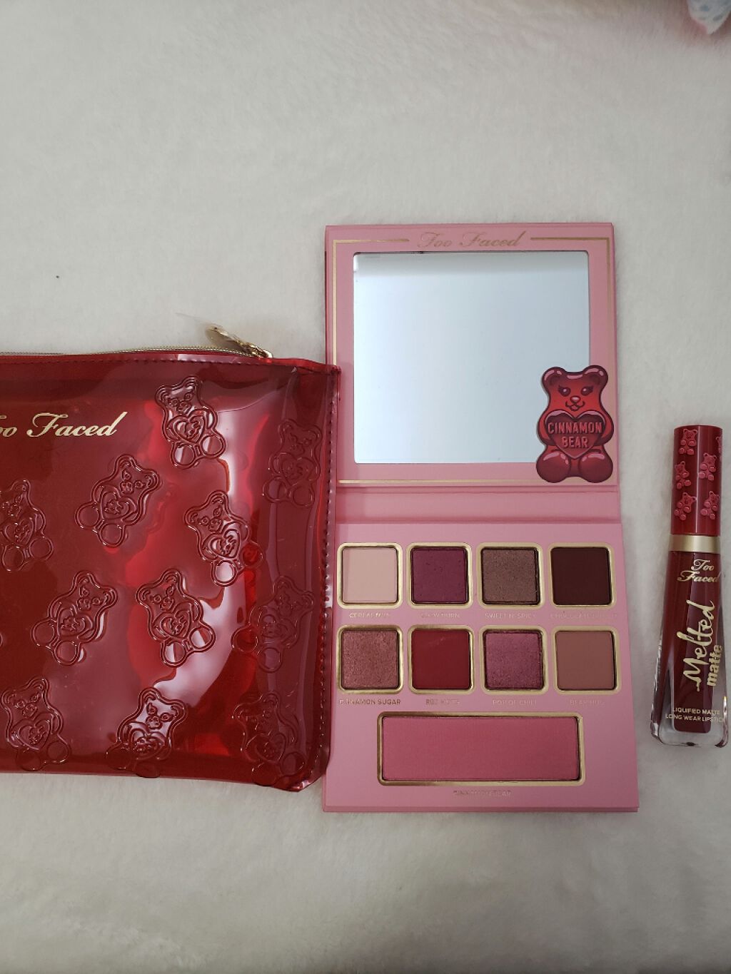 シナモン ベア メイクアップ コレクション/Too Faced/アイシャドウパレットを使ったクチコミ（2枚目）
