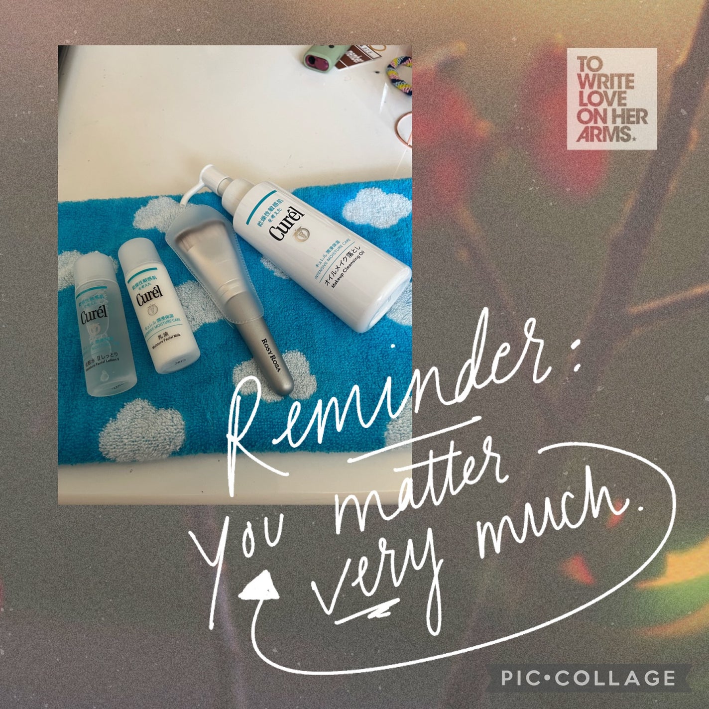 Hina on LIPS 「おはようございます☀昨日近くのドラッグストアに行ってクレンジン..」(2枚目)