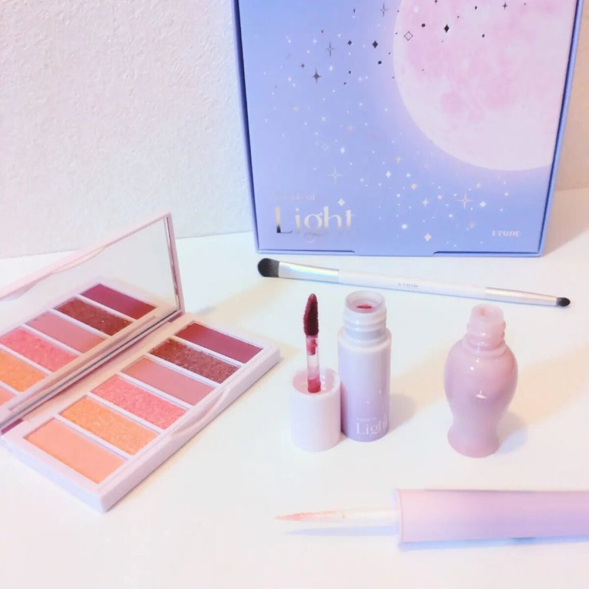 パレードオブライト ホリデーメイクアップキット/ETUDE/メイクアップキットを使ったクチコミ(2枚目)