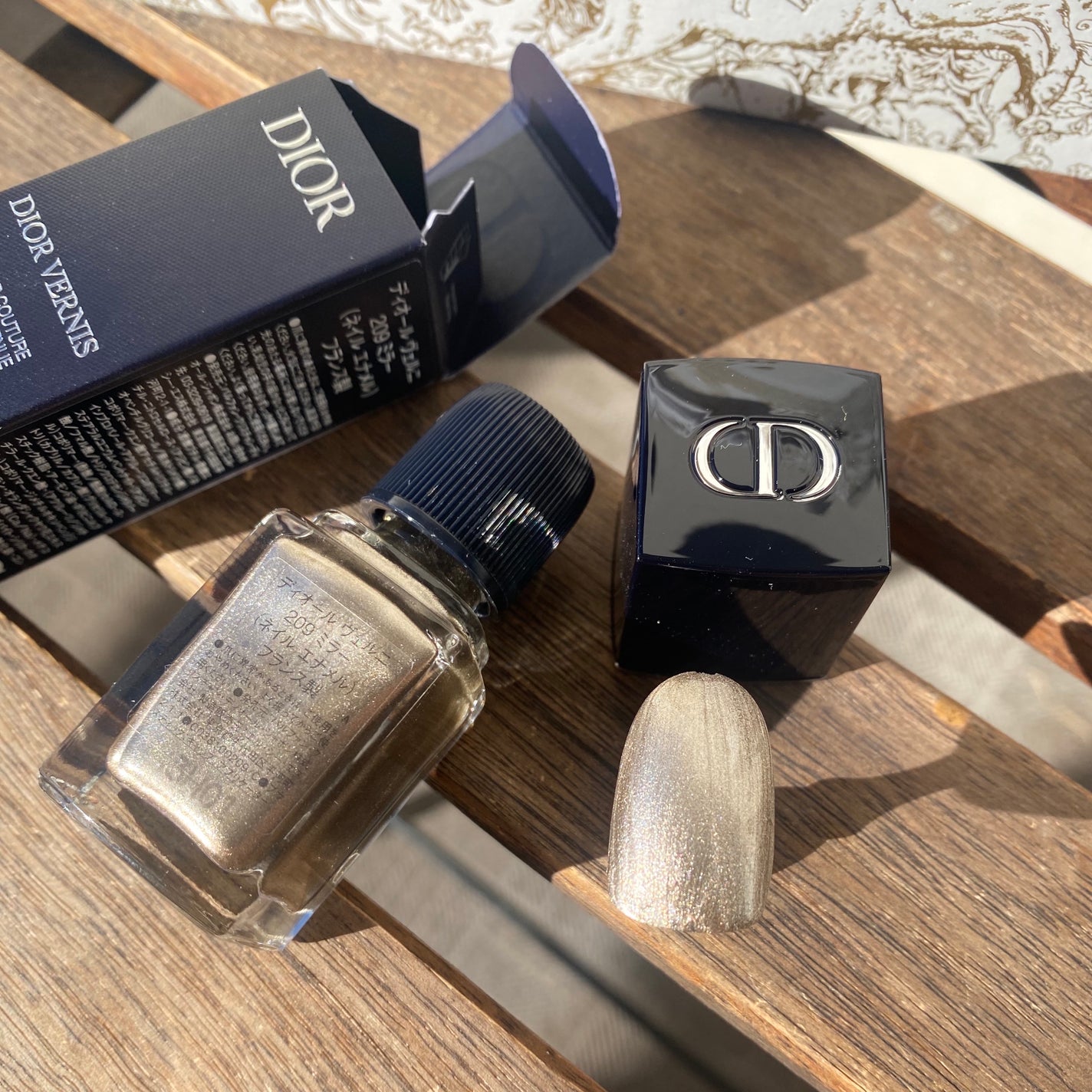 ディオール ヴェルニ/Dior/マニキュアを使ったクチコミ(2枚目)