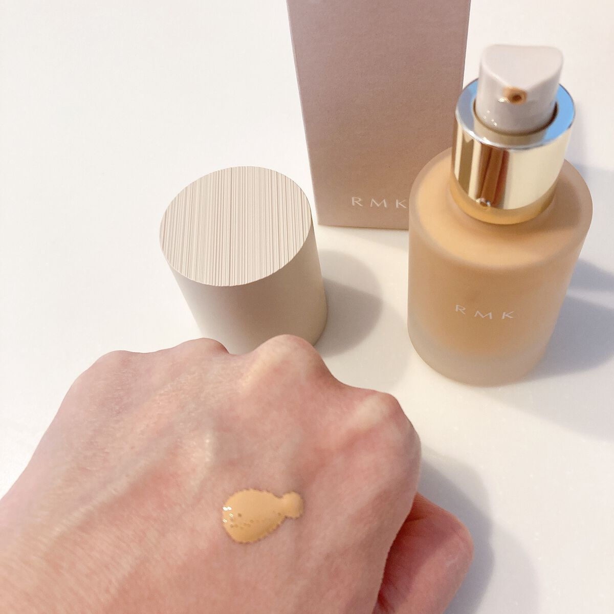 RMK リクイドファンデーション フローレスカバレッジ/RMK/リキッドファンデーションを使ったクチコミ(1枚目)