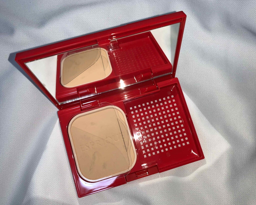 シンクロフィット パクト UV/ESPRIQUE/パウダーファンデーションを使ったクチコミ(2枚目)