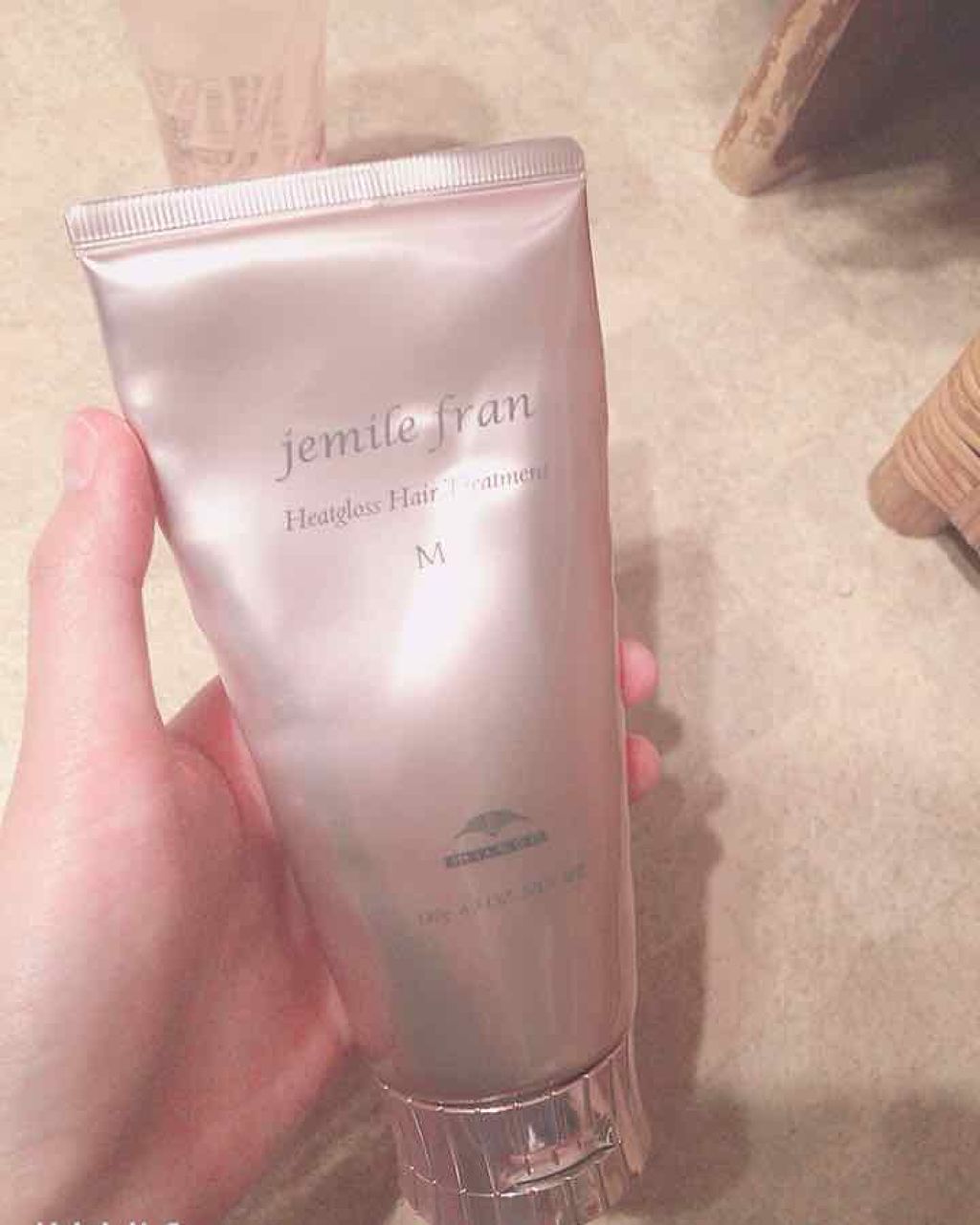 シャンプー(ダイヤ) ふつう〜硬毛用/ジェミールフラン/サロンシャンプーを使ったクチコミ(3枚目)