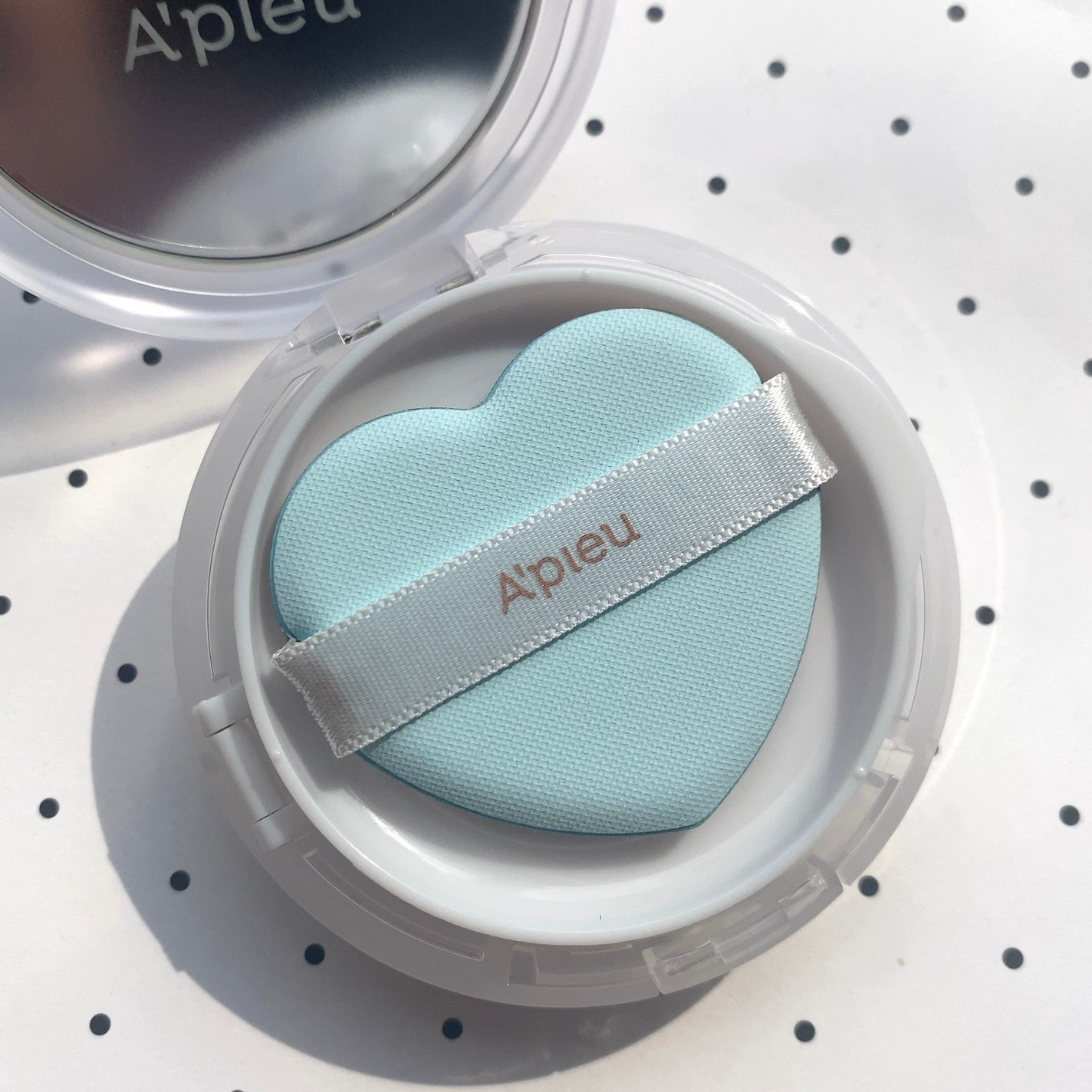 ウォーターロック サラサラパクト/A’pieu/フェイスパウダーを使ったクチコミ(4枚目)