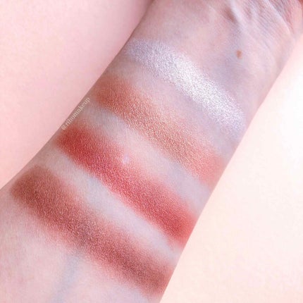 シルキースフレアイズ/キャンメイク/アイシャドウパレットを使ったクチコミ(2枚目)