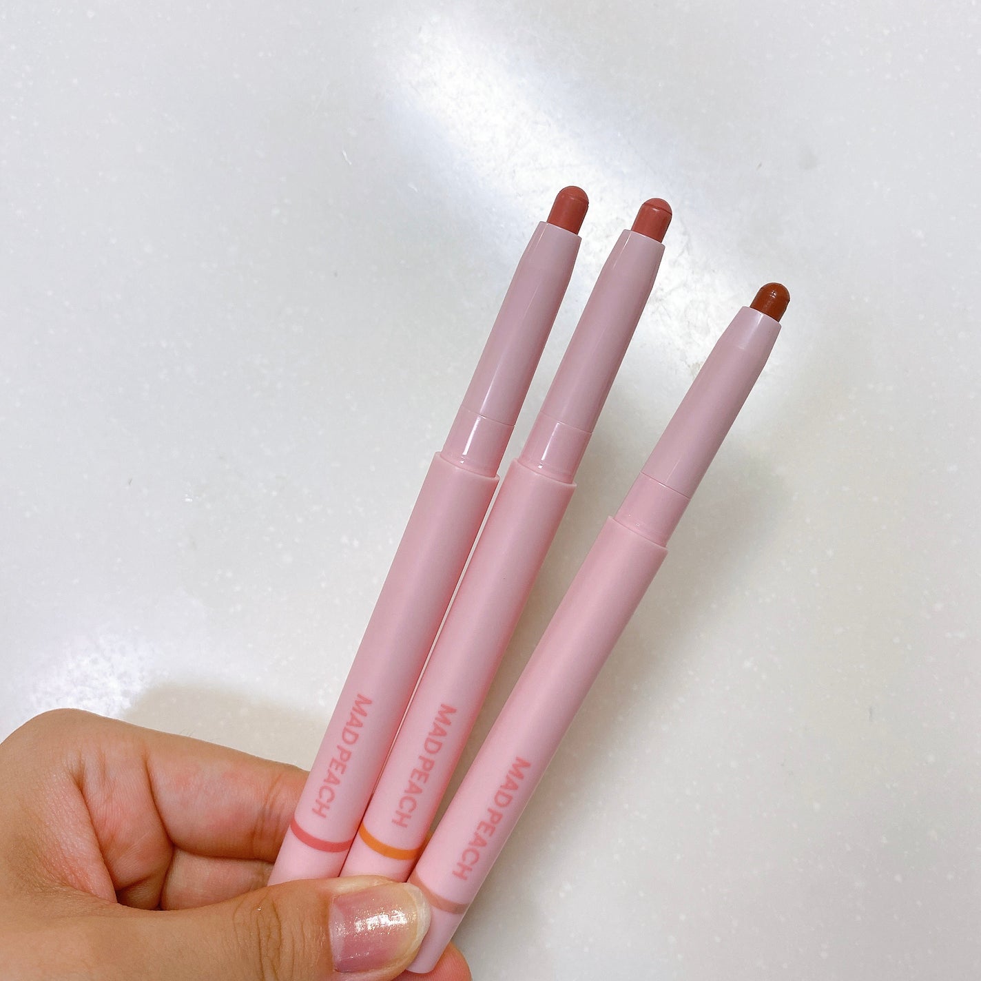 オーバーフィット リップペンシル/MAD PEACH/リップライナーを使ったクチコミ(1枚目)