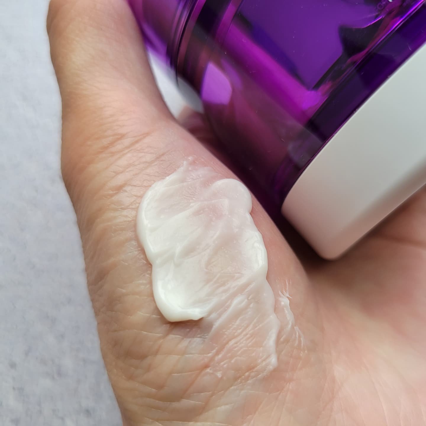 バイオヒールボ プロバイオダーム 3Dリフティングクリーム/BIOHEAL BOH/フェイスクリームを使ったクチコミ（3枚目）