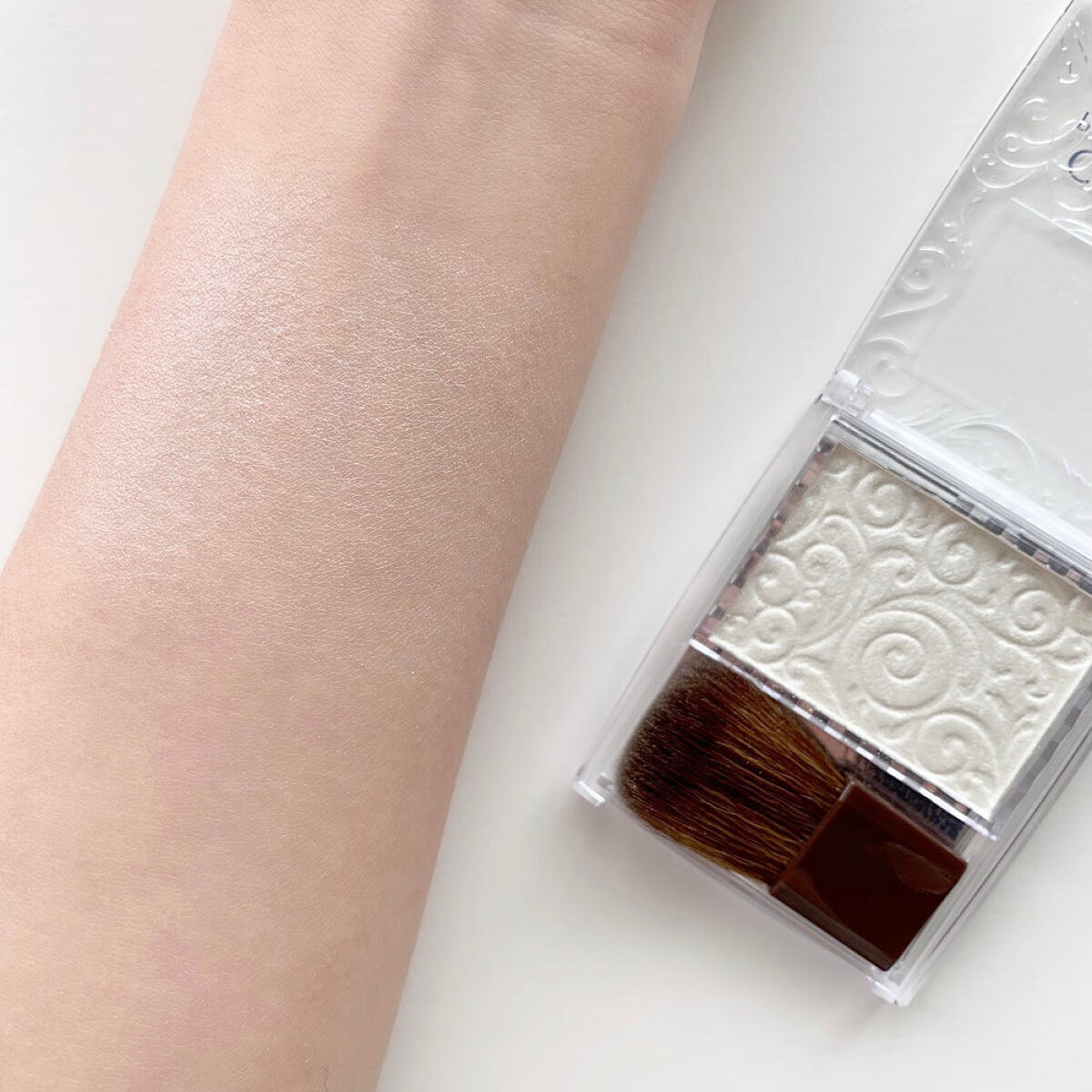 パールグロウハイライト/CEZANNE/パウダーハイライトを使ったクチコミ（3枚目）